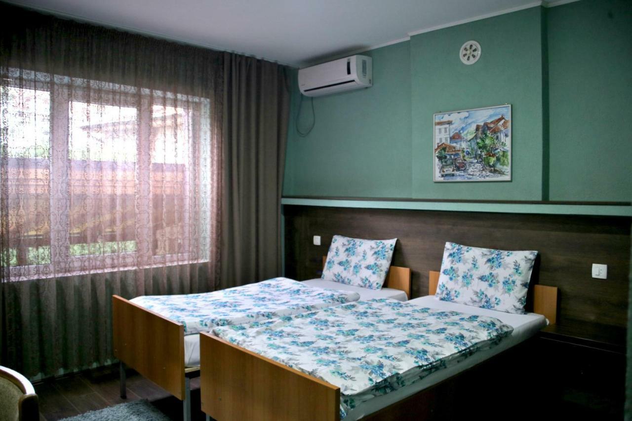 Guest House Via Bitola Exteriör bild