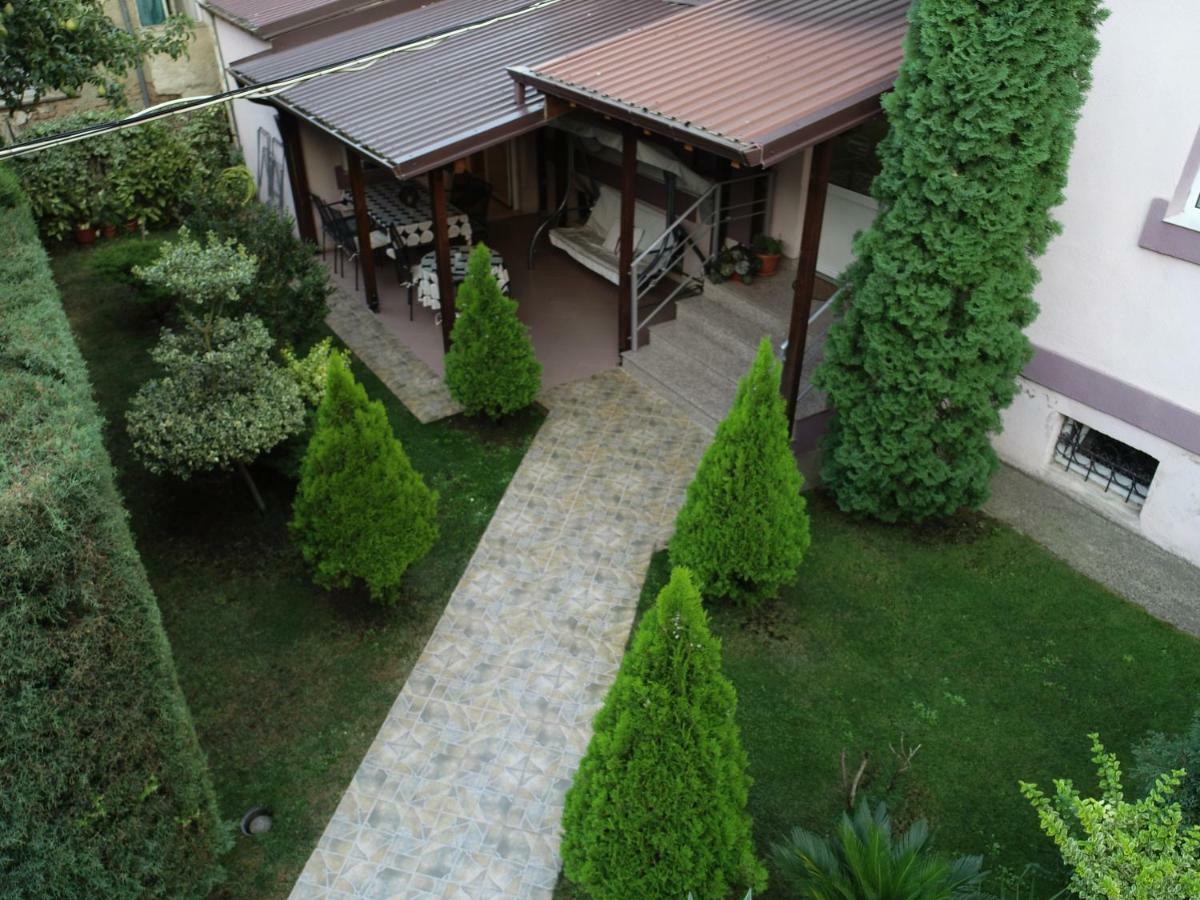 Guest House Via Bitola Exteriör bild